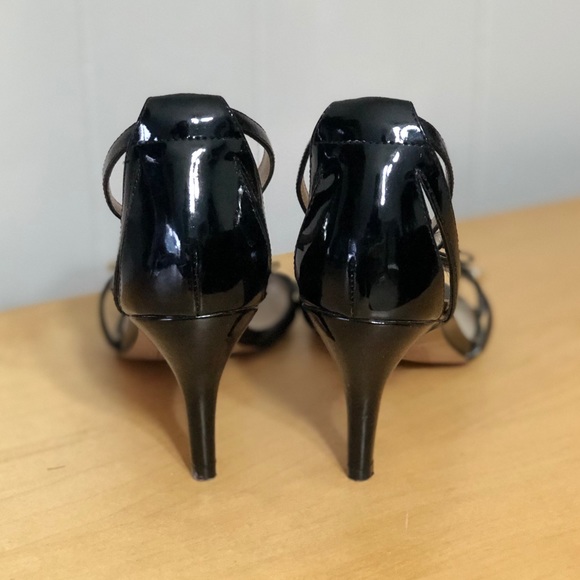 Black 3” Sandals with Ankle Straps - Picture 3 of 4